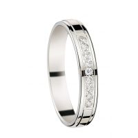 ALLIANCE SERTI PAVE 9 DIAMANTS 18 CARATS LARGEUR 3.5